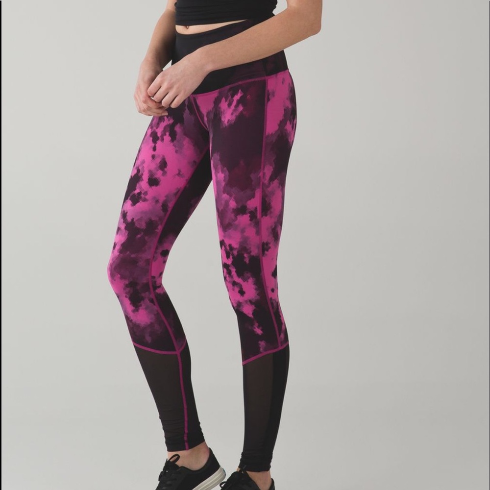 Lululemon Sweaty Endeavor Tight
